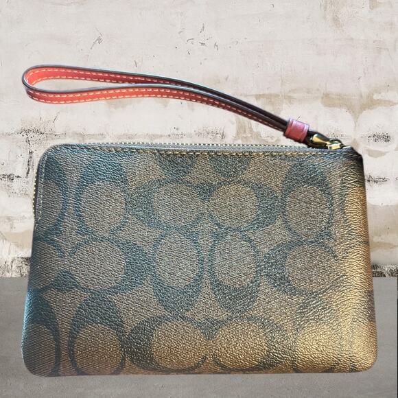 Coach Mini City Tote In Signature Canvas With Horse And Sleigh & Wristlet - Picture 12 of 14